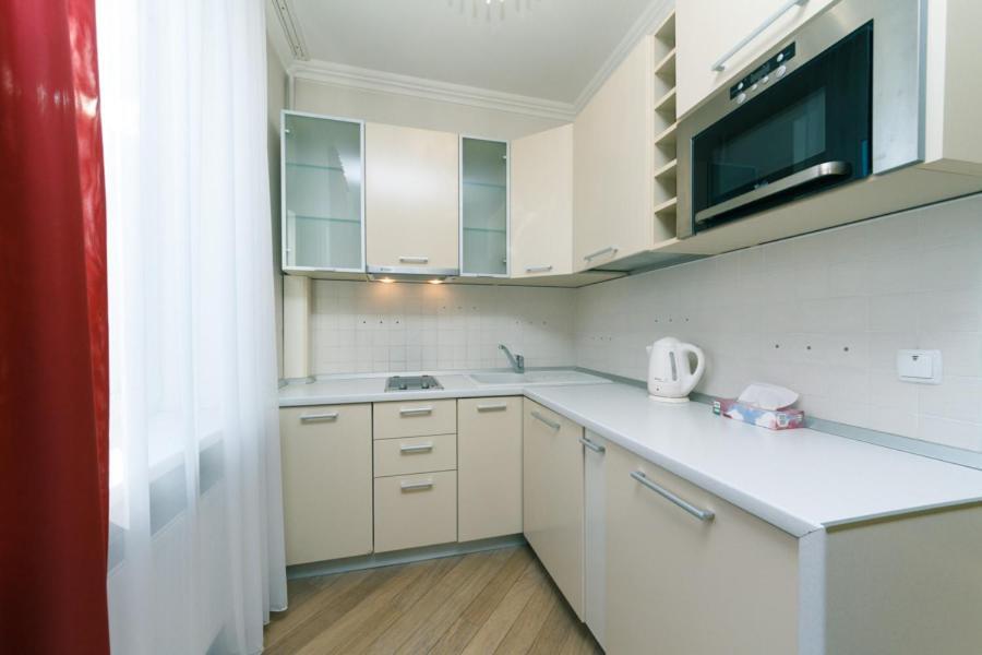 Househome Kiev Bagian luar foto