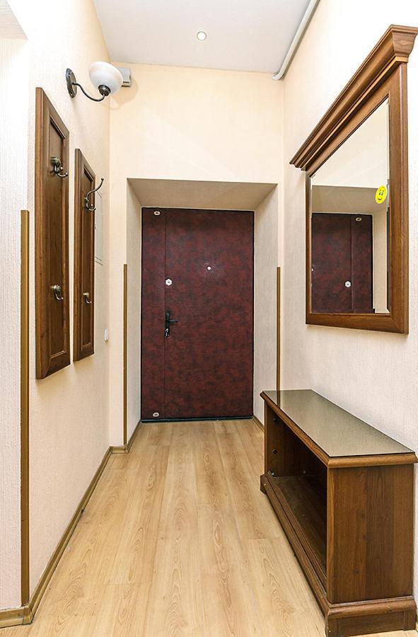 Househome Kiev Bagian luar foto