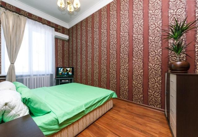 Househome Kiev Bagian luar foto